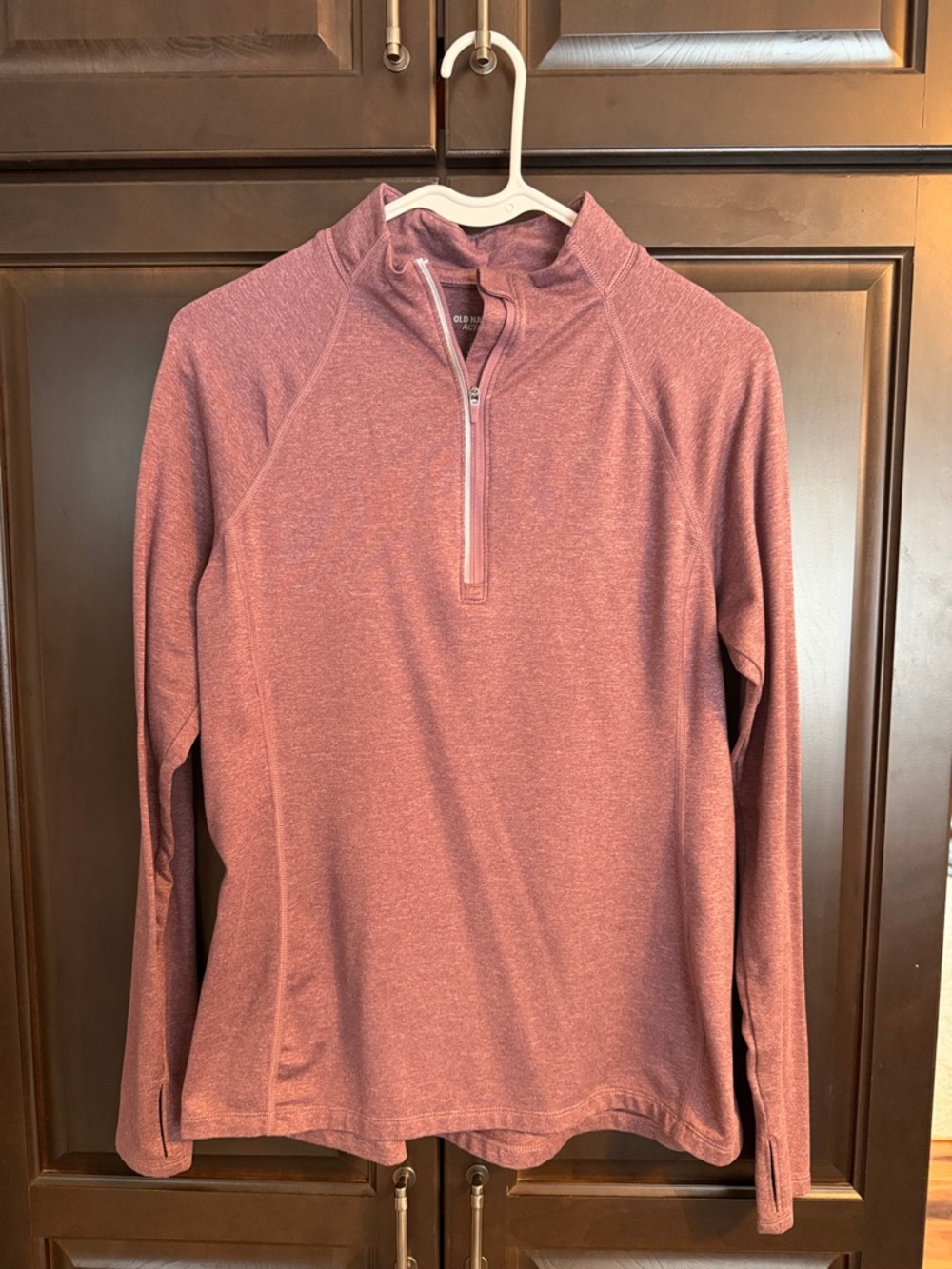 Old Navy Active Quarter-Zip Pullover in Mauve